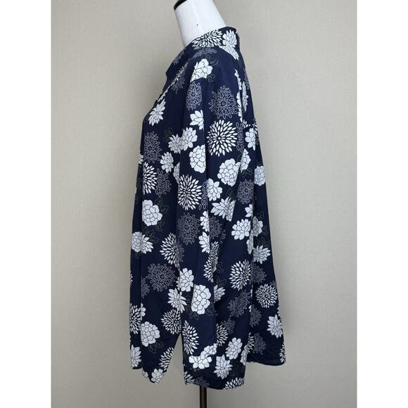 Susan Graver Women’s Plus Sz 2X Cotton Shirt Button Down Floral Print Navy White - Picture 6 of 16